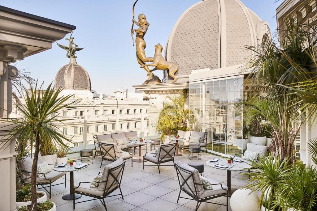 King Room with Terrace and Gran Via View room - Image 1