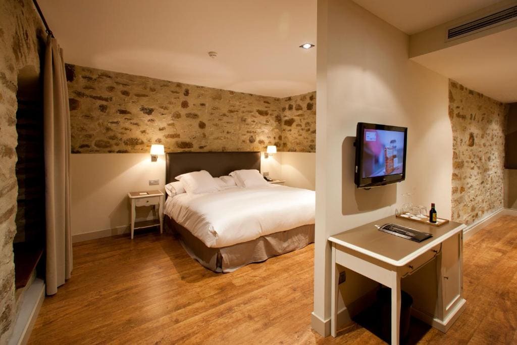 Superior Double Room room - Image 2