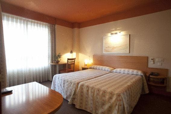 Double or Twin Room room - Image 3