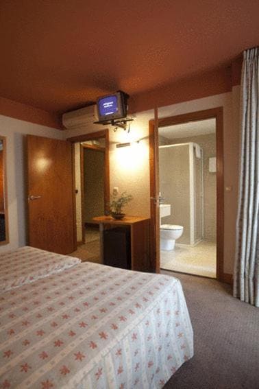 Double or Twin Room room - Image 2