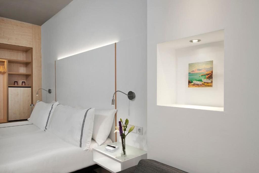 Deluxe Double Room room - Image 1
