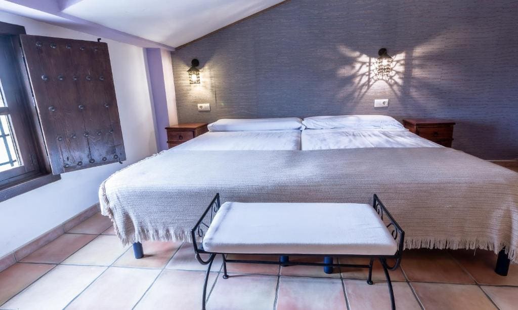 Superior Double Room room - Image 3