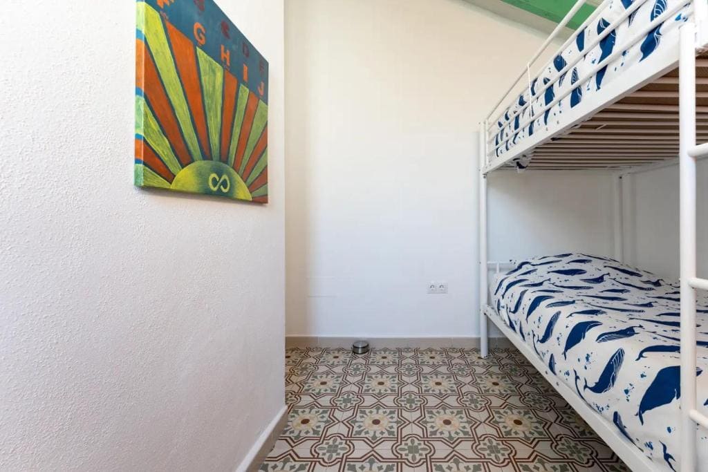 Two-Bedroom Apartment with Terrace room - Image 3
