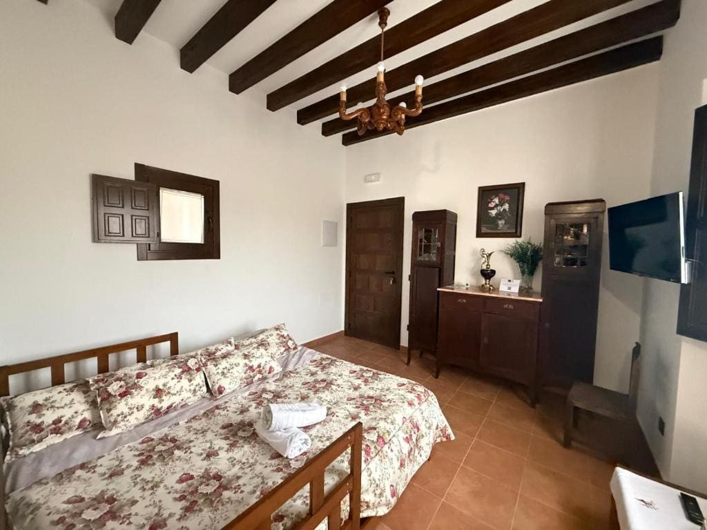 Family Double Room room - Image 3