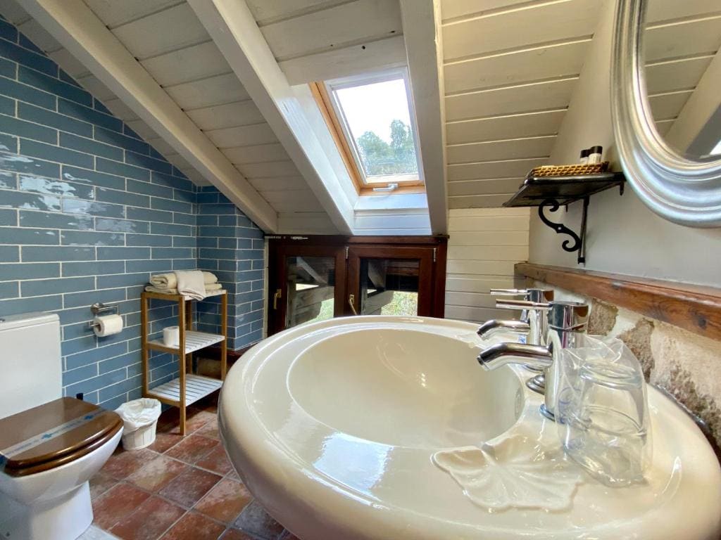 Double Room with Whirlpool room - Image 2