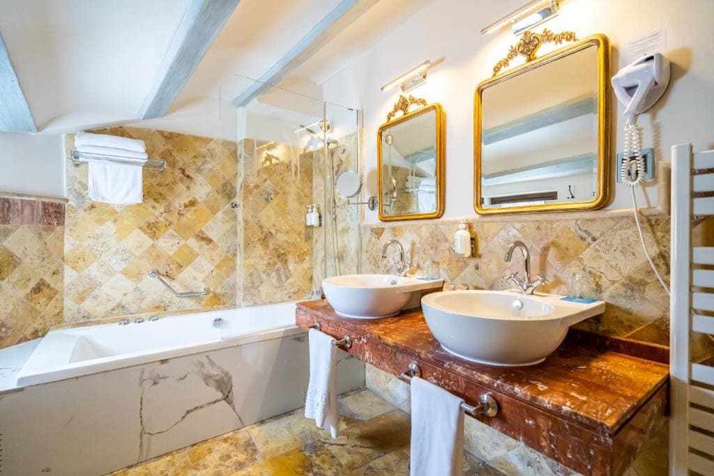 Junior Suite room - Image 3