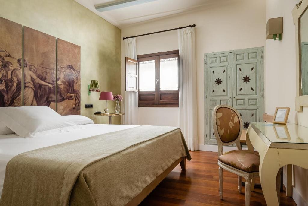 Double or Twin Room room - Image 3
