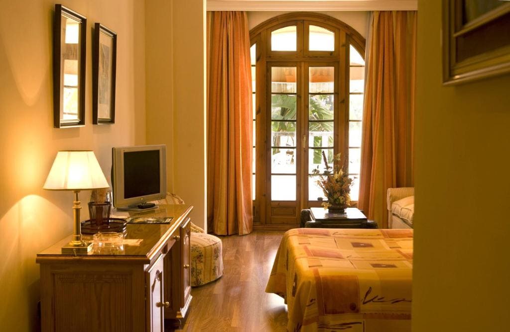 Junior Suite room - Image 3