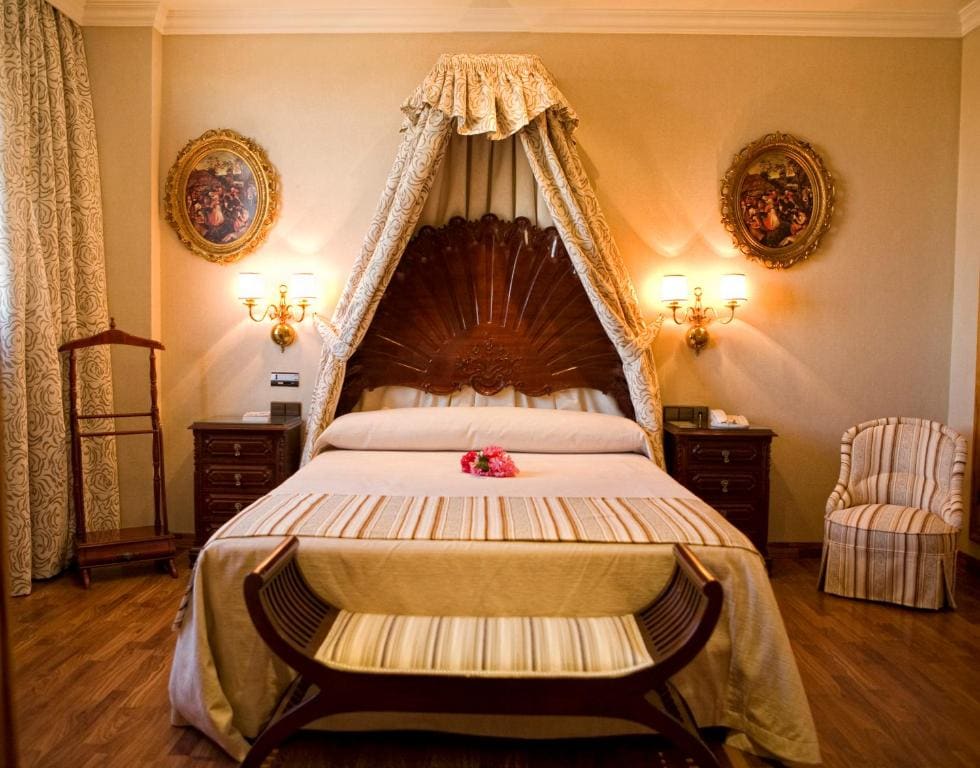 Suite room - Image 2