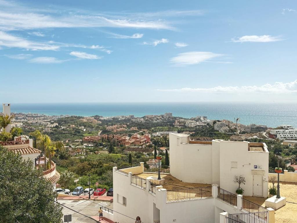 Double or Twin Room with Sea View room - Image 3