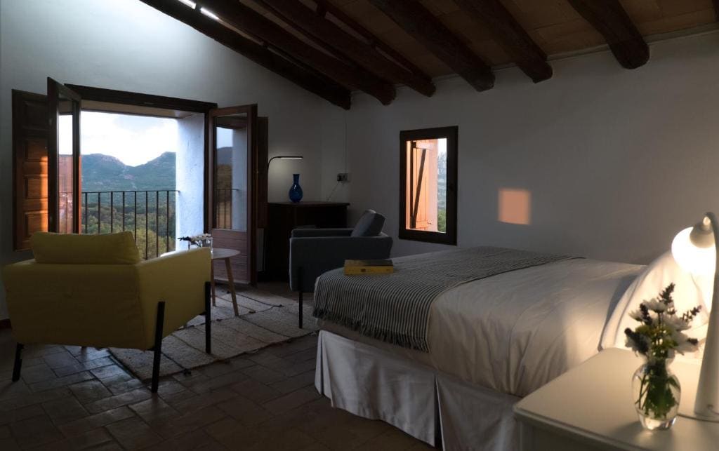 Superior Double Room room - Image 2