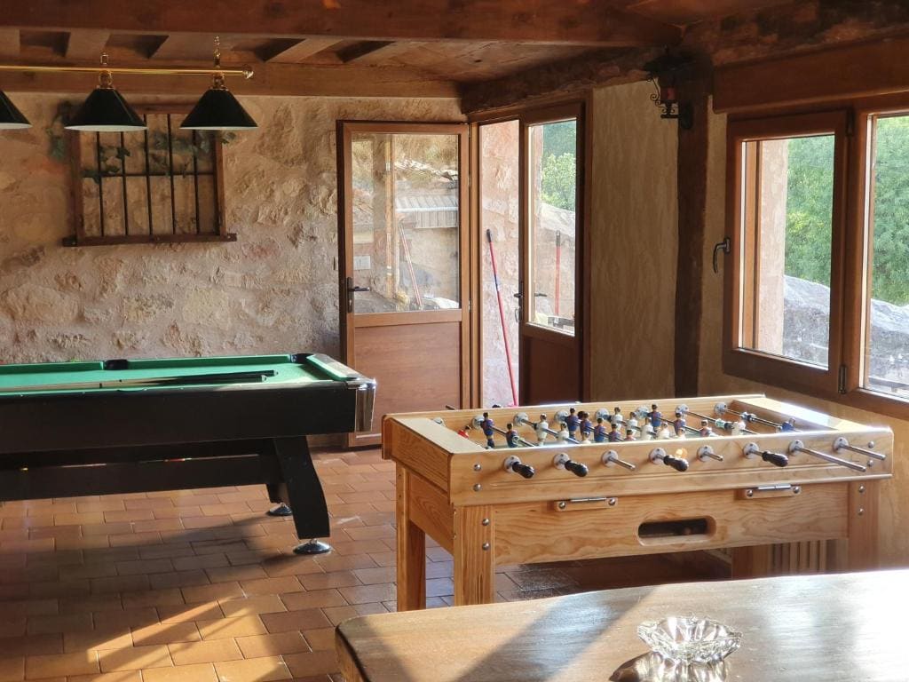 Four-Bedroom House room - Image 1