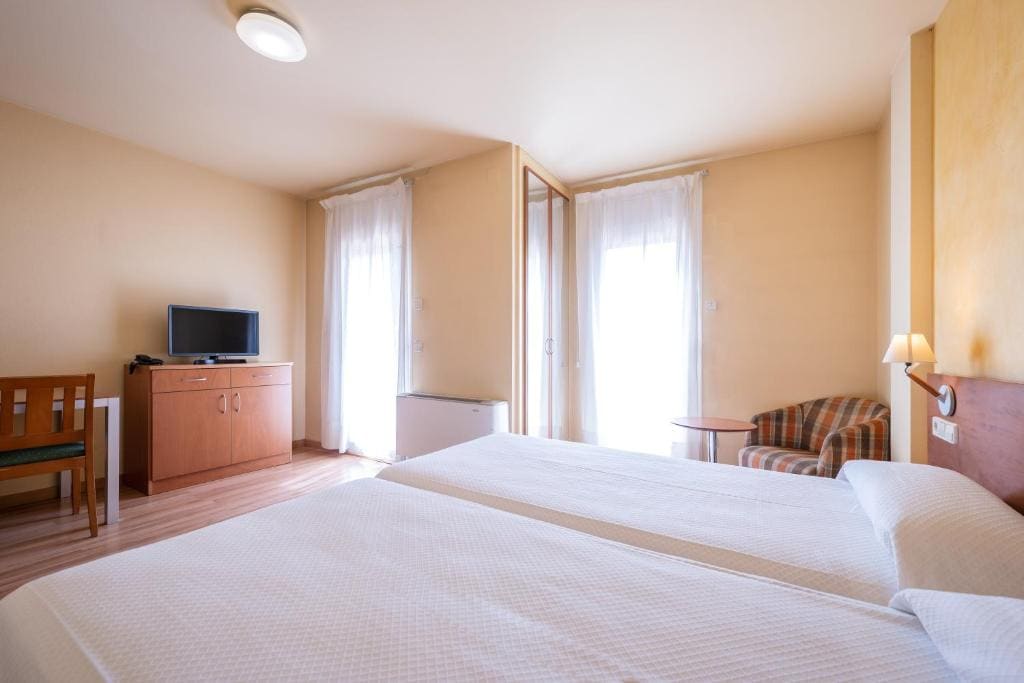 Basic Double Room room - Image 1