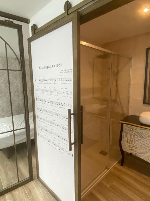 Family Studio room - Image 3