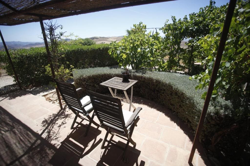 Deluxe Twin Room with Garden View room - Image 1