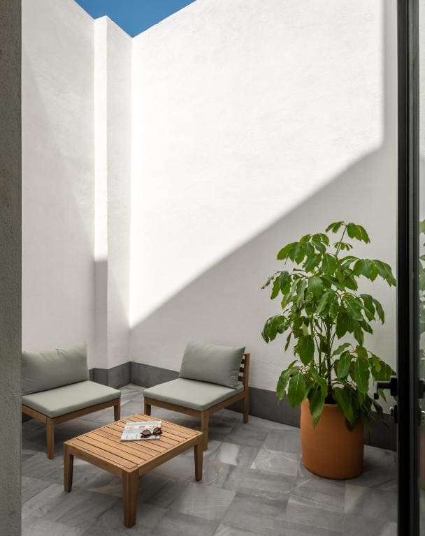Double Room with Terrace room - Image 1