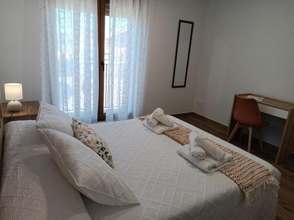 Family Room room - Image 1