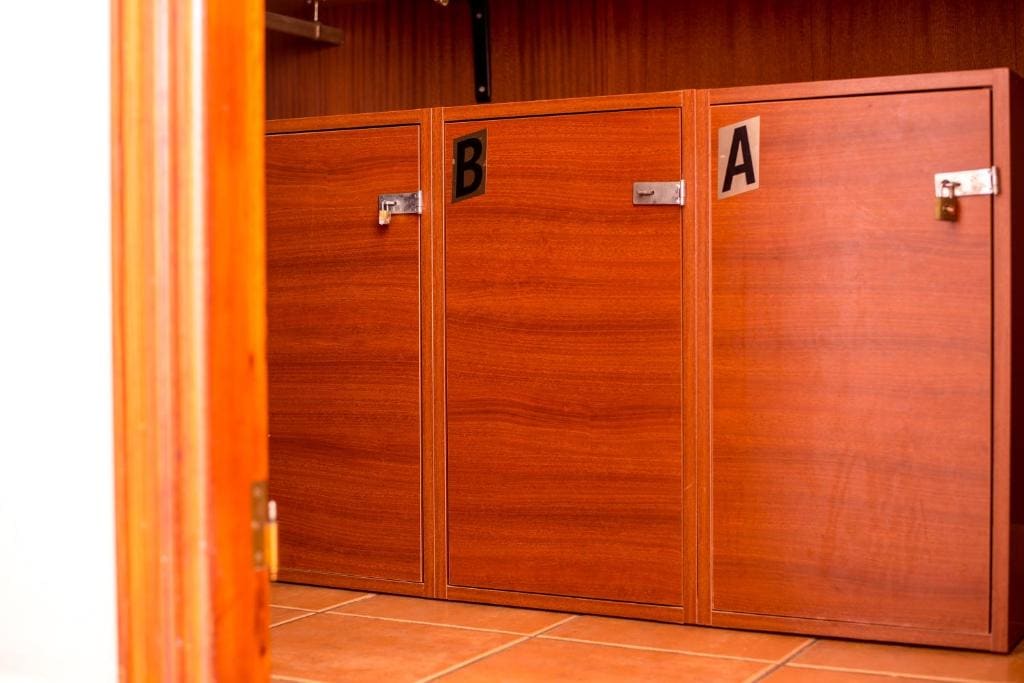 Bed in 4-Bed Mixed Dormitory Room with Bathroom room - Image 1