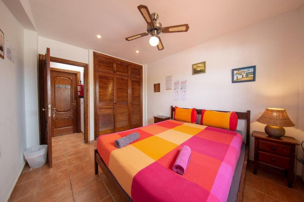 Double Room with Shared Bathroom room - Image 1