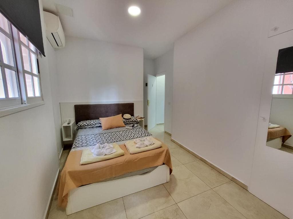 Deluxe Room room - Image 3