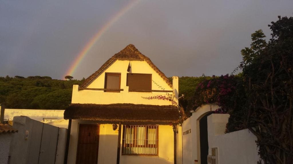 One-Bedroom House with Sea View room - Image 1