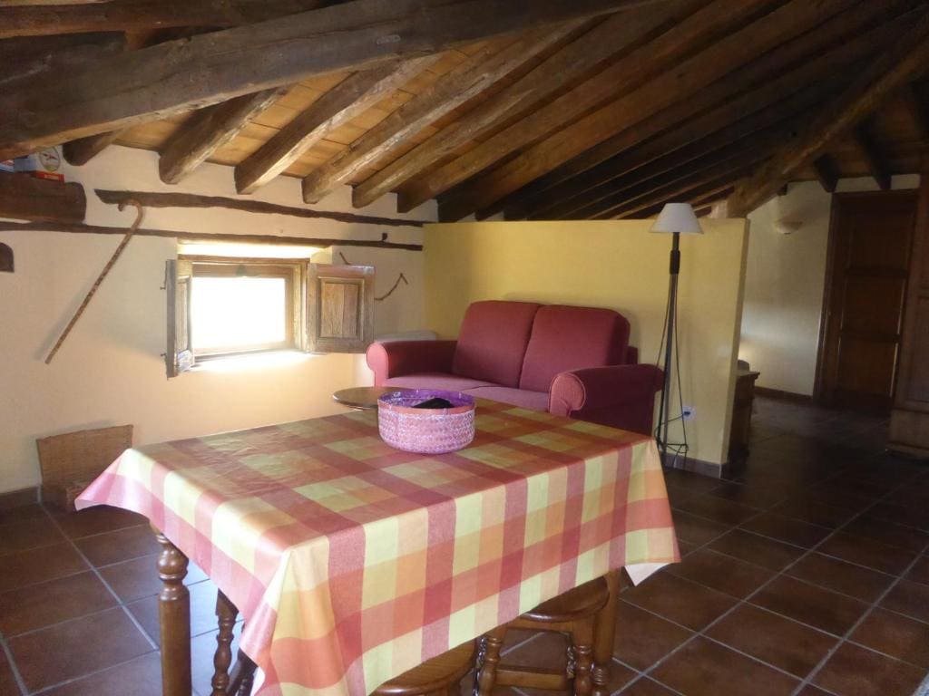 One-Bedroom Apartment room - Image 2