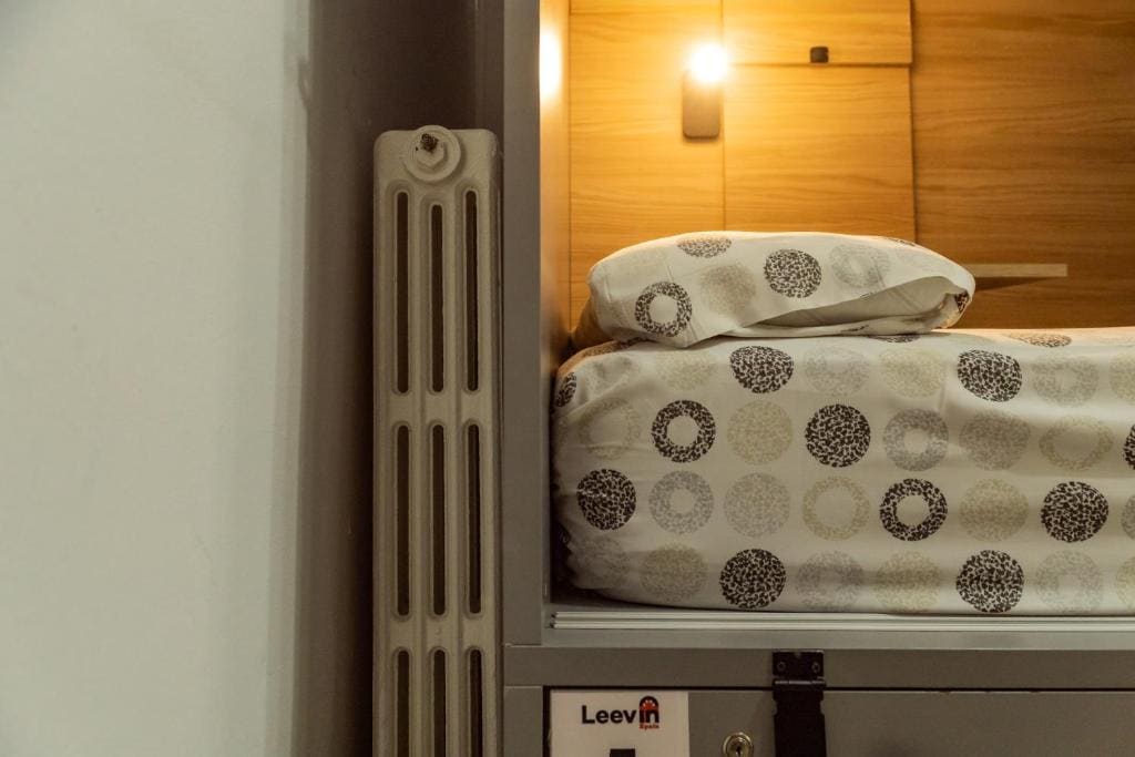 Bed in 8-Bed Mixed Dormitory Room room - Image 3