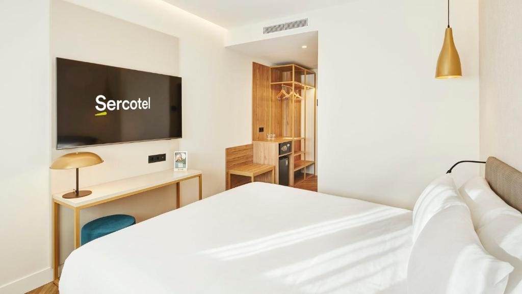 Double or Twin Room room - Image 3