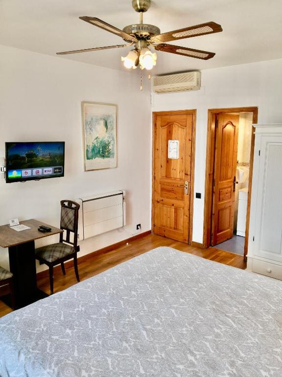 Standard Room with City View room - Image 1