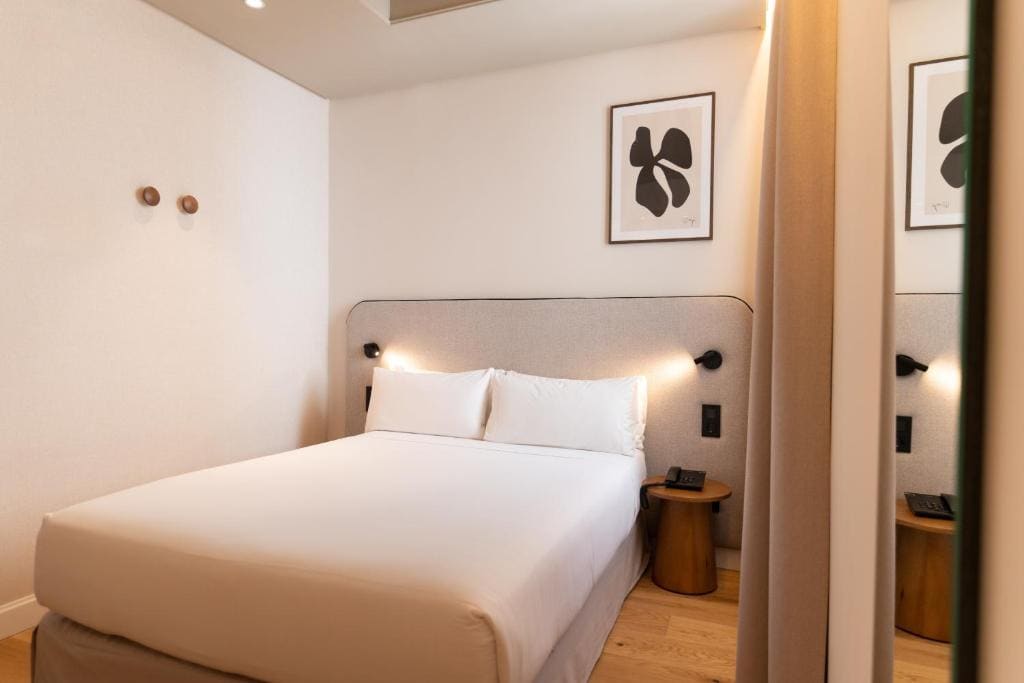 Small Double Room room - Image 1