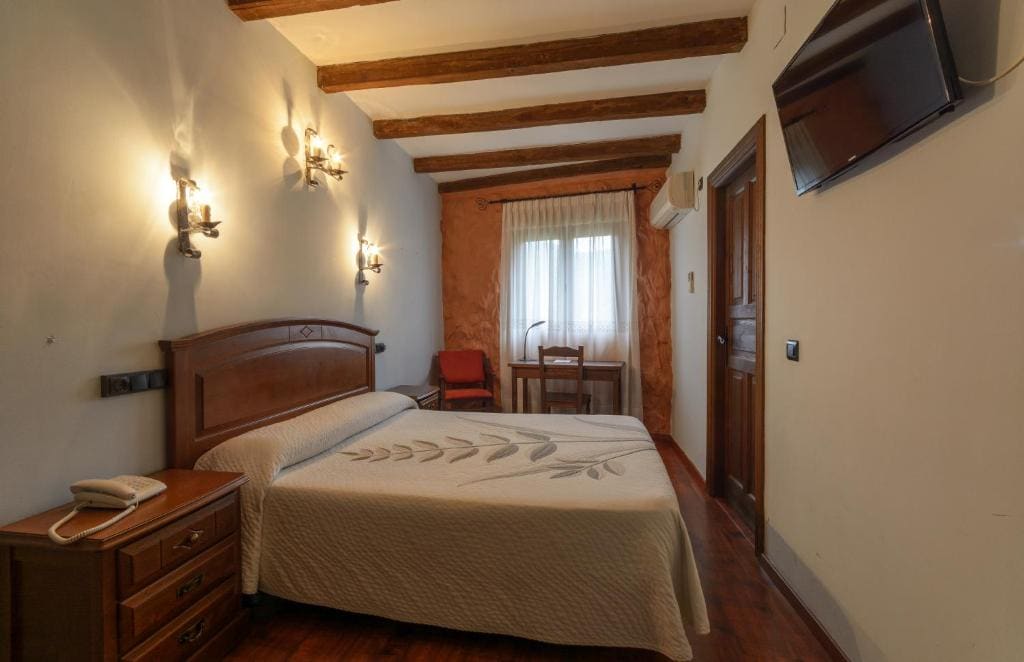 Double or Twin Room room - Image 1