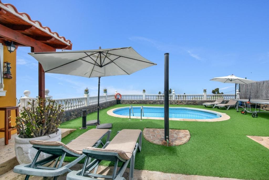 Superior Apartment with Balcony room - Image 2