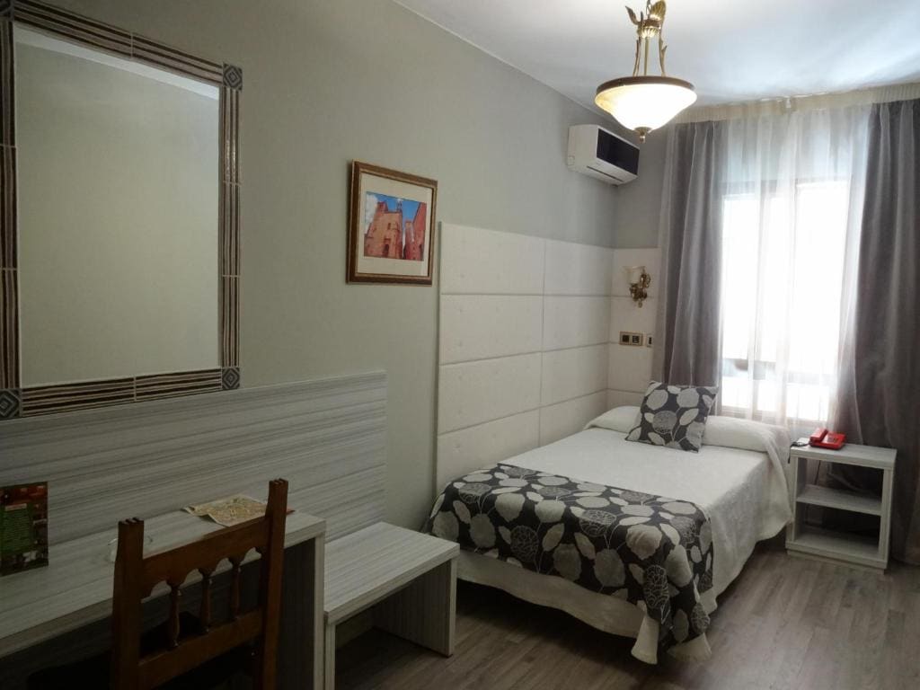 Single Room room - Image 1