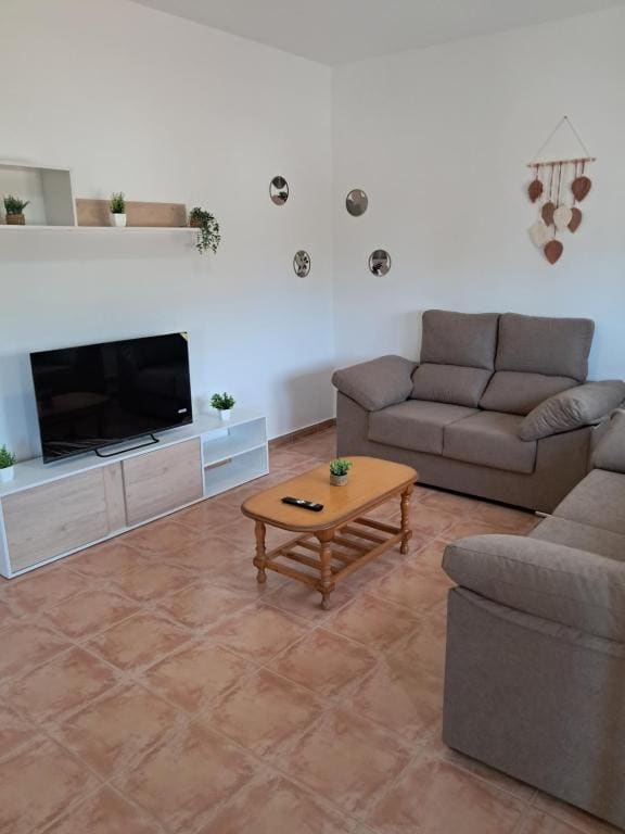 Two-Bedroom House room - Image 2