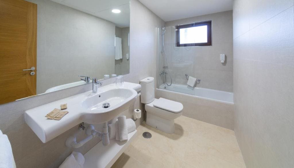 Senior Suite room - Image 2