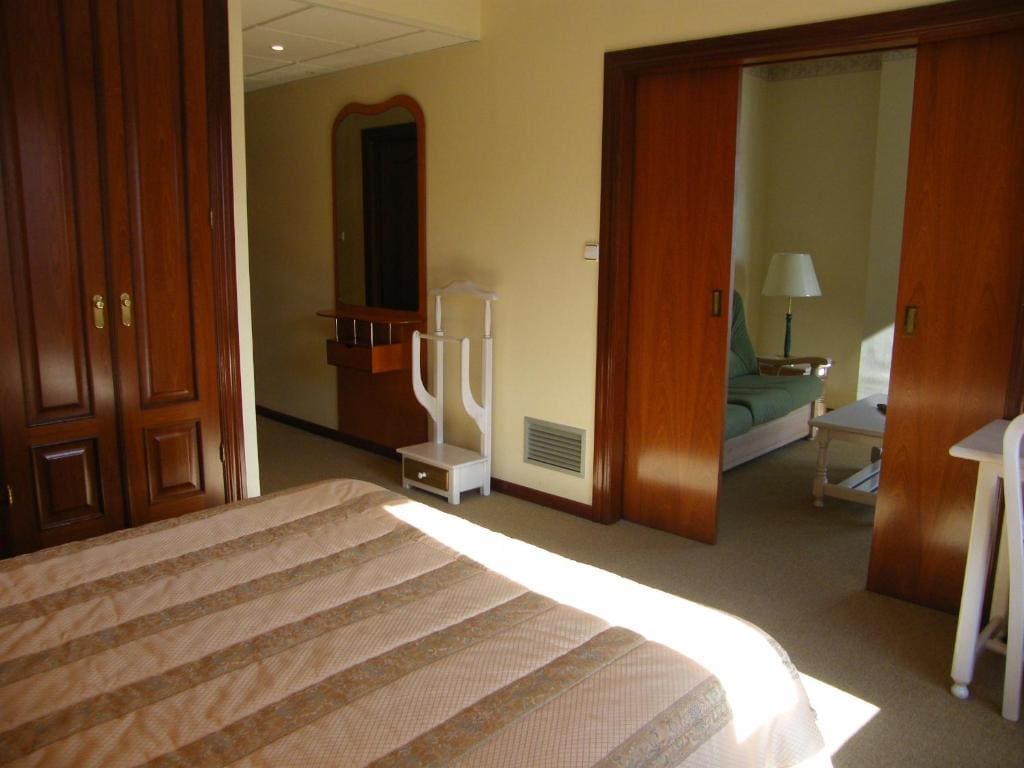 Suite room - Image 1