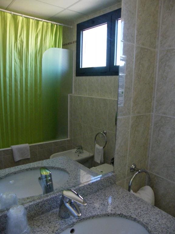 Superior Single Room room - Image 2