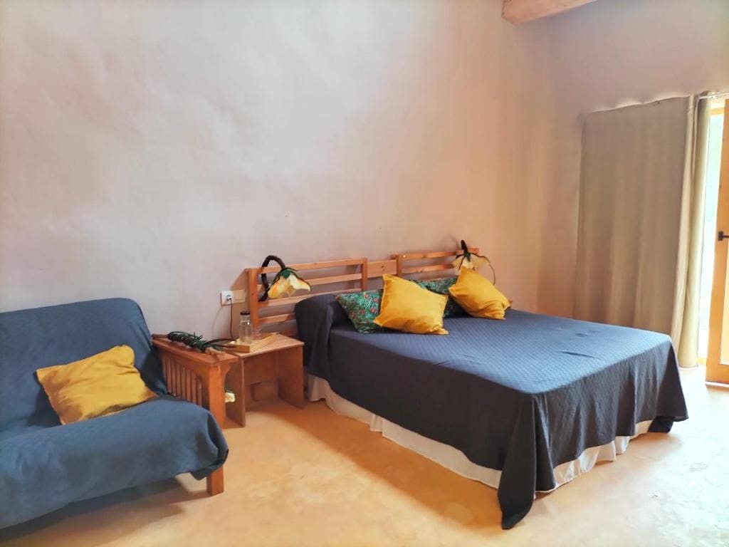 Double Room with Bathroom room - Image 3