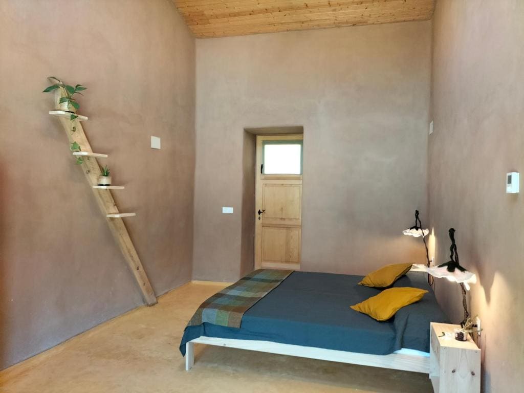Double or Twin Room with Bathroom room - Image 3