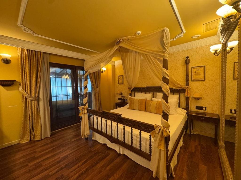 Double Room with Terrace room - Image 2