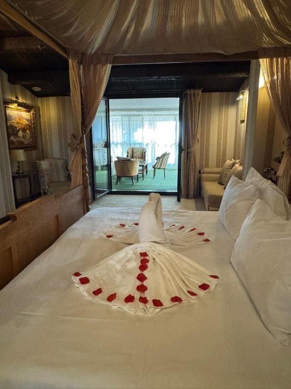 Queen Room room - Image 2