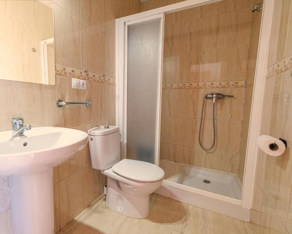 Double Room with Balcony room - Image 1
