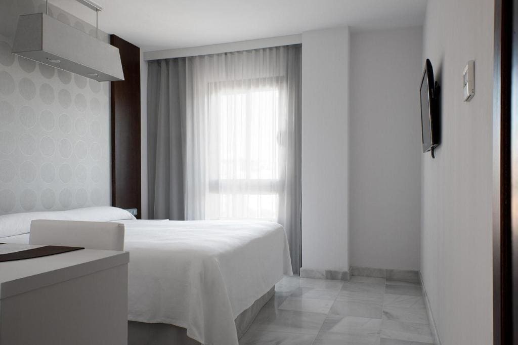 Standard Double Room room - Image 3
