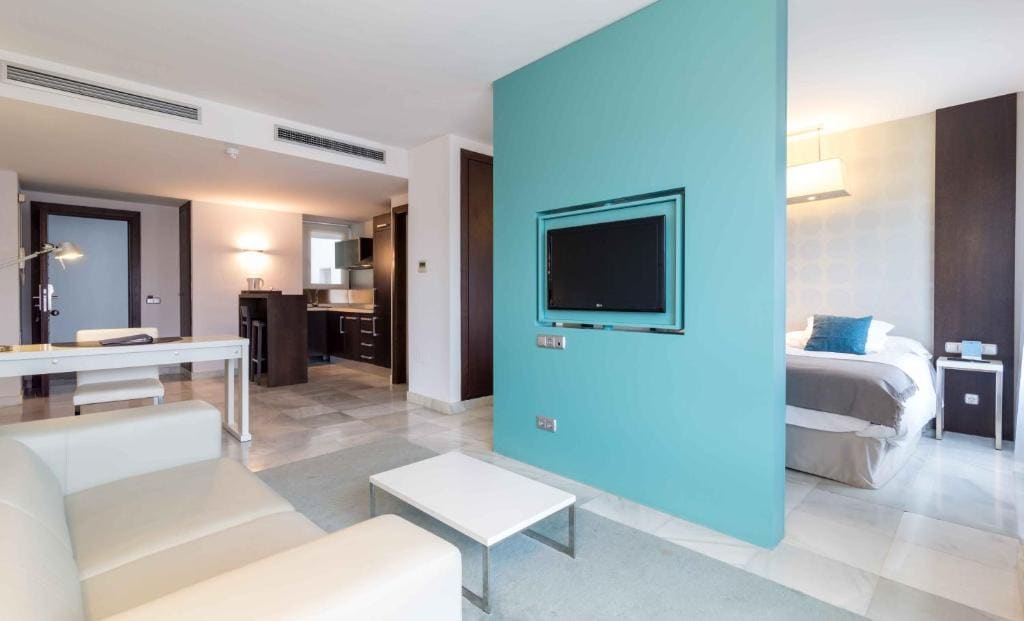 One-Bedroom Apartment room - Image 3