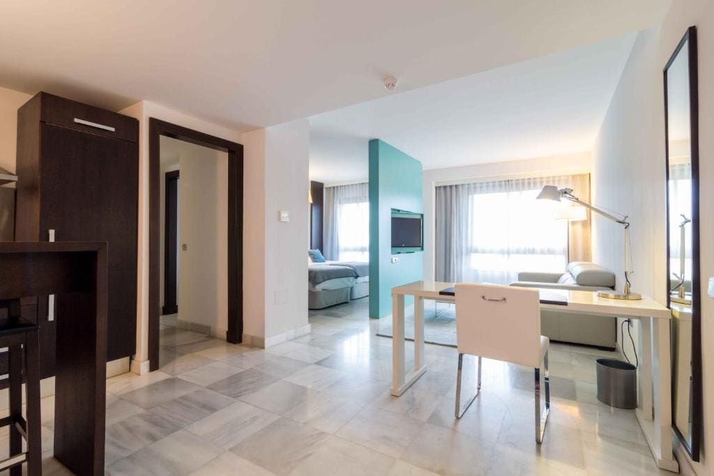 One-Bedroom Apartment room - Image 2