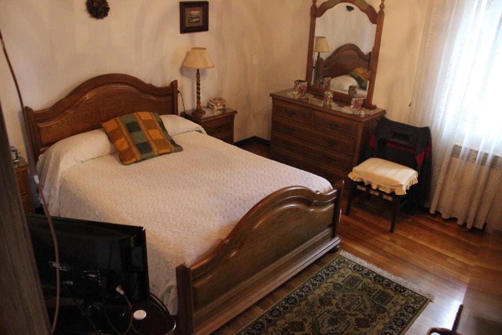 Apartment room - Image 2