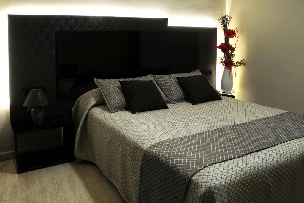 Double or Twin Room room - Image 1
