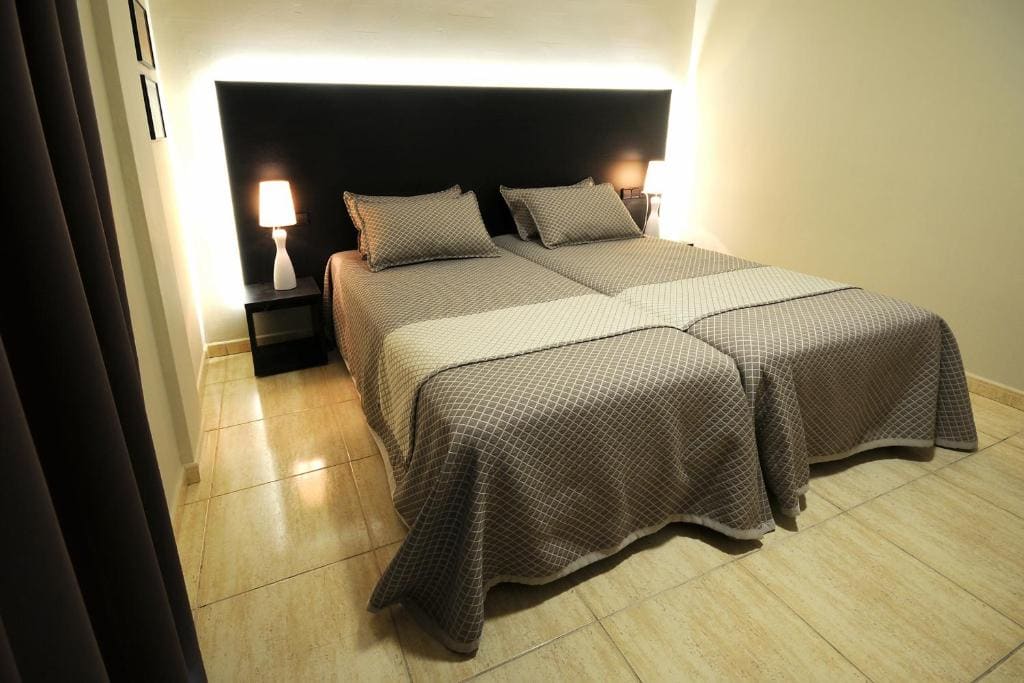 Standard Double or Twin Room room - Image 1