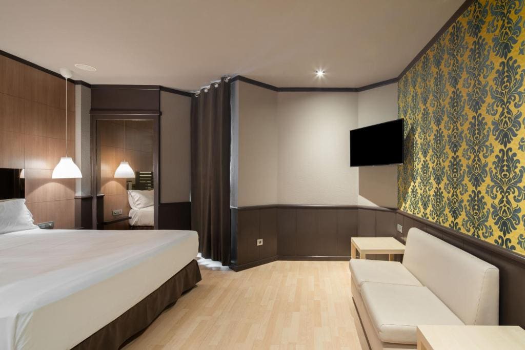 Suite room - Image 3