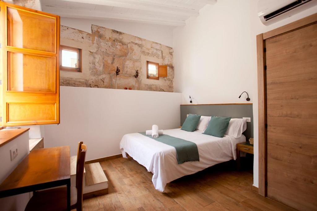 Double Room with Terrace room - Image 2